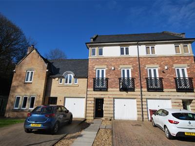 Threadfold Way, Bolton